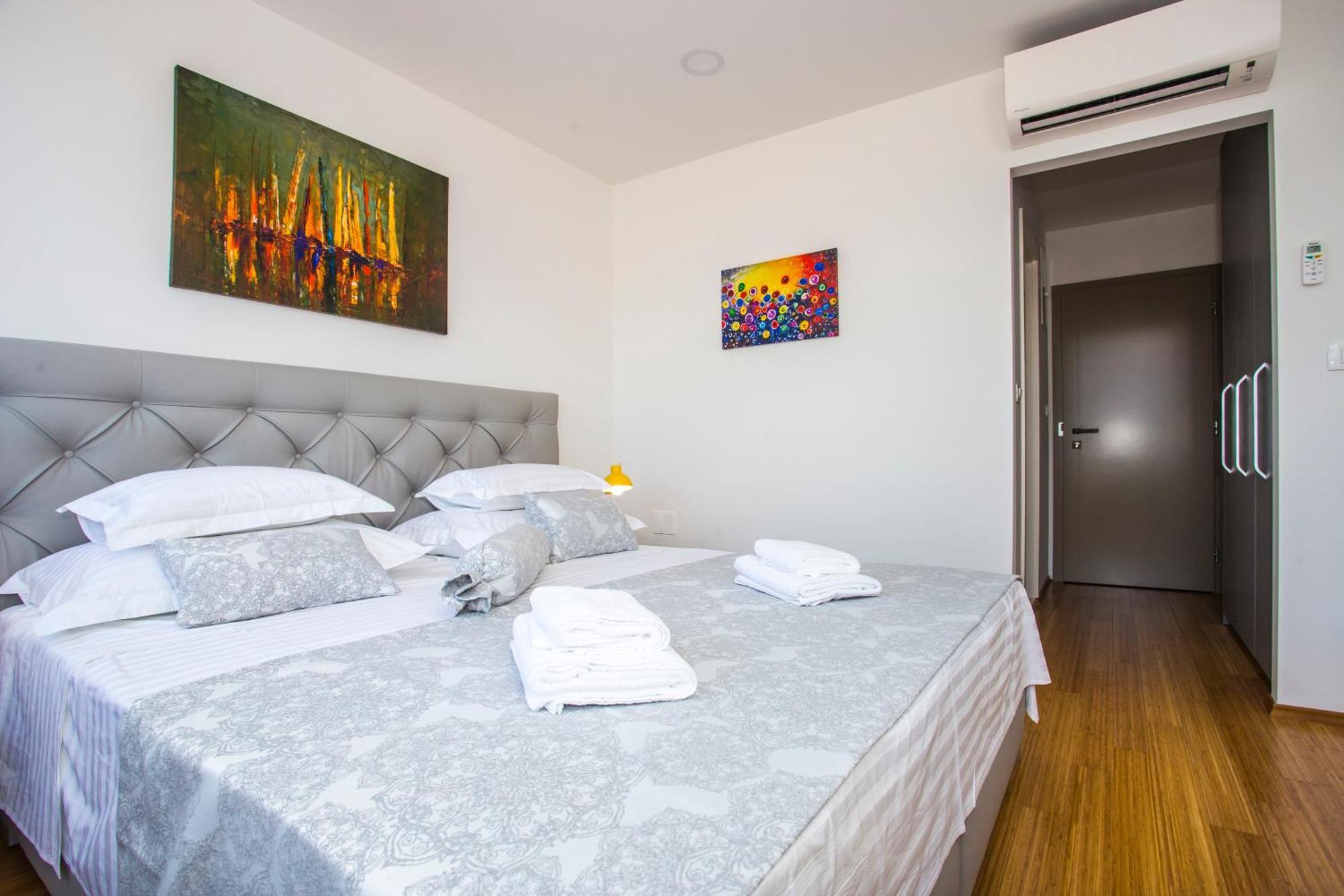 Royal Suites-Sky Split Chambre photo